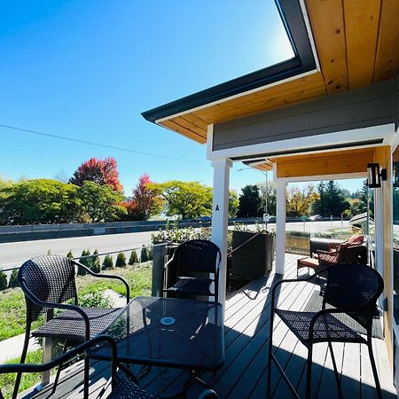 Green Lake 1St Line Home A With Central Air Conditioners Seattle Exterior photo